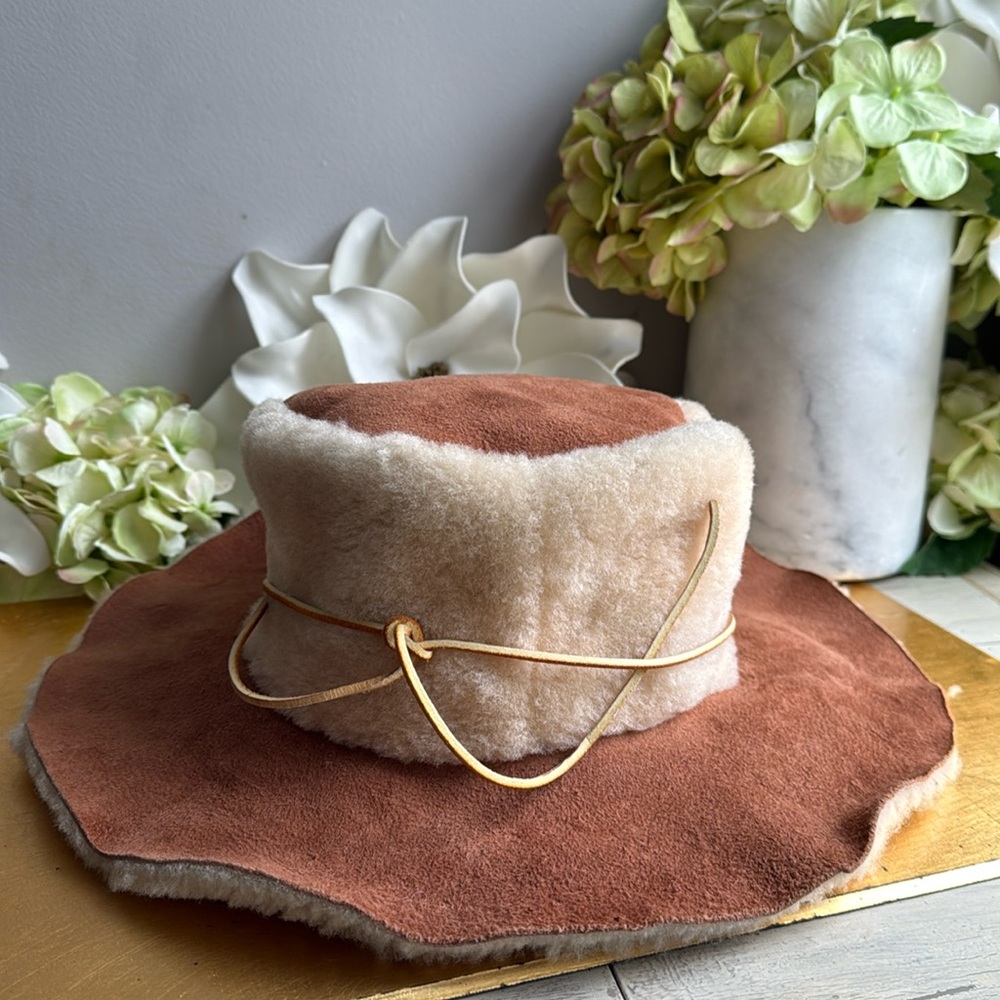 Elegant Tan and Cream Women's Hat